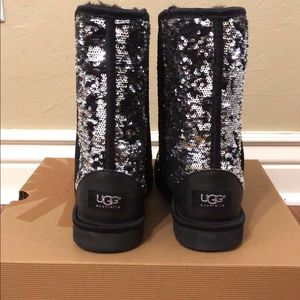 UGG Australia Women’s Classic Short boots